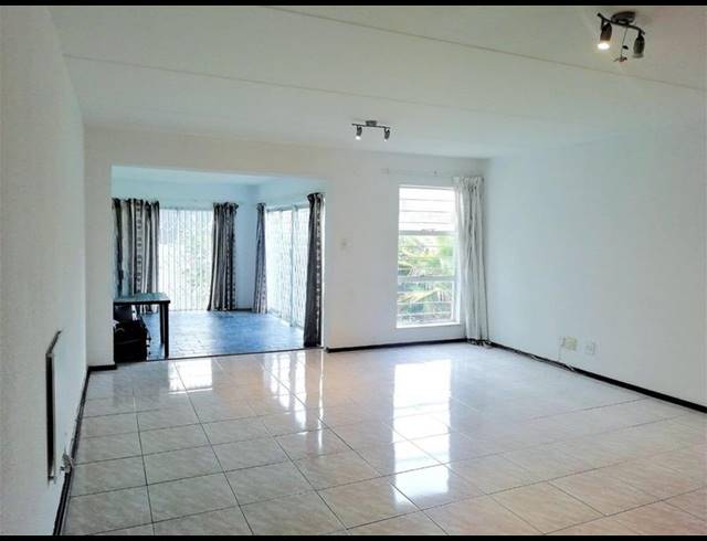 3 BEDROOM APARTMENT FOR SALE IN EDENBURG